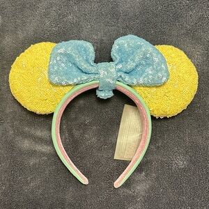 Disney Minnie Mouse Ears Headband with removable bow